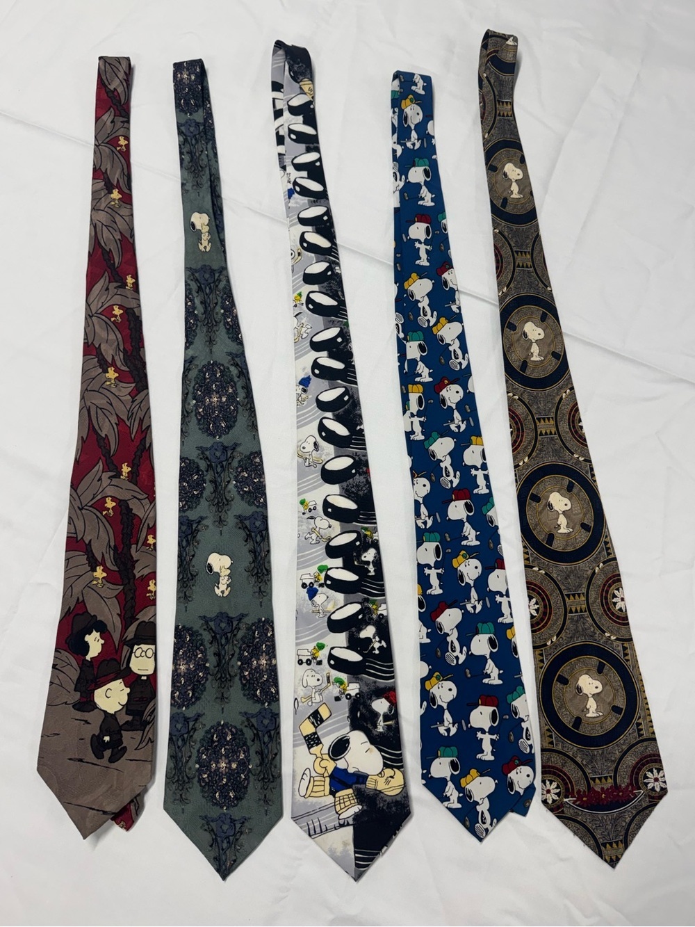 Vintage Snoopy & Peanuts Necktie – Licensed Character Ties 1990s Charlie Brown